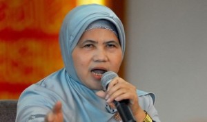 Mamah Dedeh Menolak Islam Nusantara