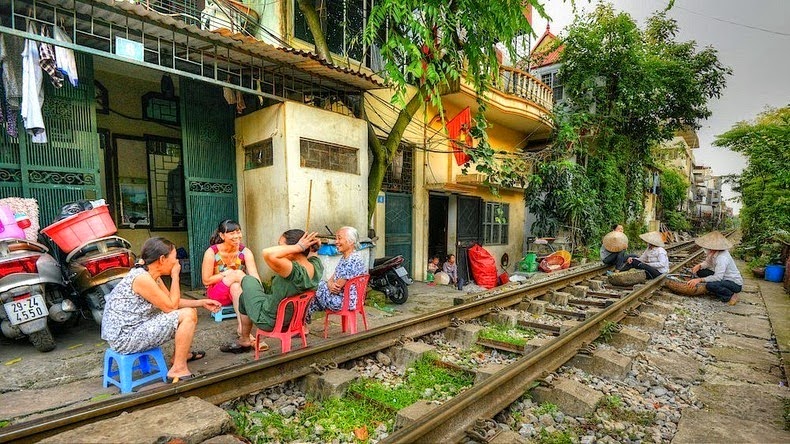 Los trenes del patio trasero en Hanoi - Las Mejores Fotografías del Mundo