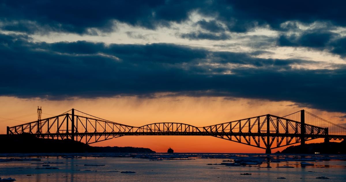 What are Cantilever Bridges?