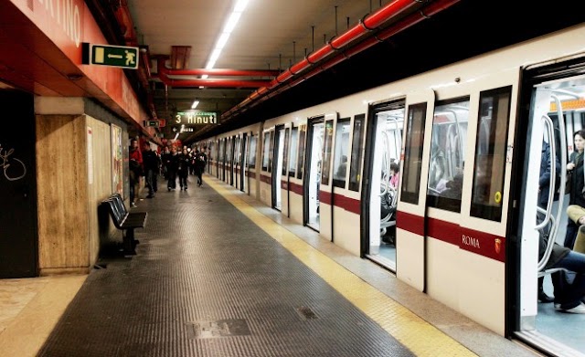 Roma: uomo morto investito da treno nella Metro A stazione Manzoni