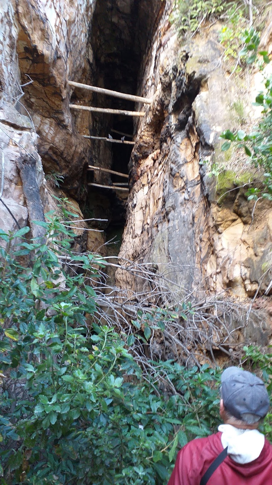 A day in the life Manganese mine, Hout Bay