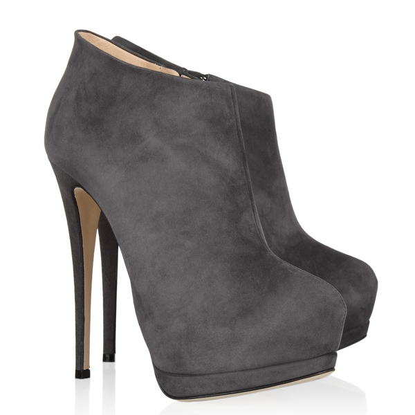 new website for your fashion: Giuseppe Zanotti Suede Ankle Boots