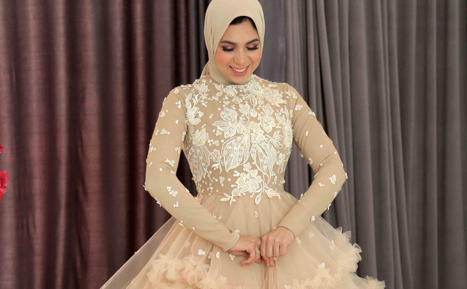 اطلالة جديدة ومميزة فساتين سواريه وسهرة للمحجبات لعام 2020 من مريم للأزياء الراقية Hjiab Fashion Dresses 2020