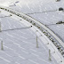 Motoristas ficam presos em rodovia durante nevasca no Japão
