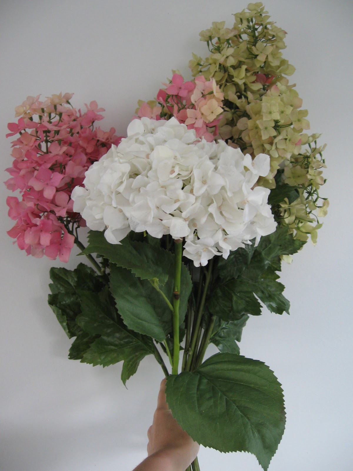 FAUSSES FLEURS / Artificial Flowers