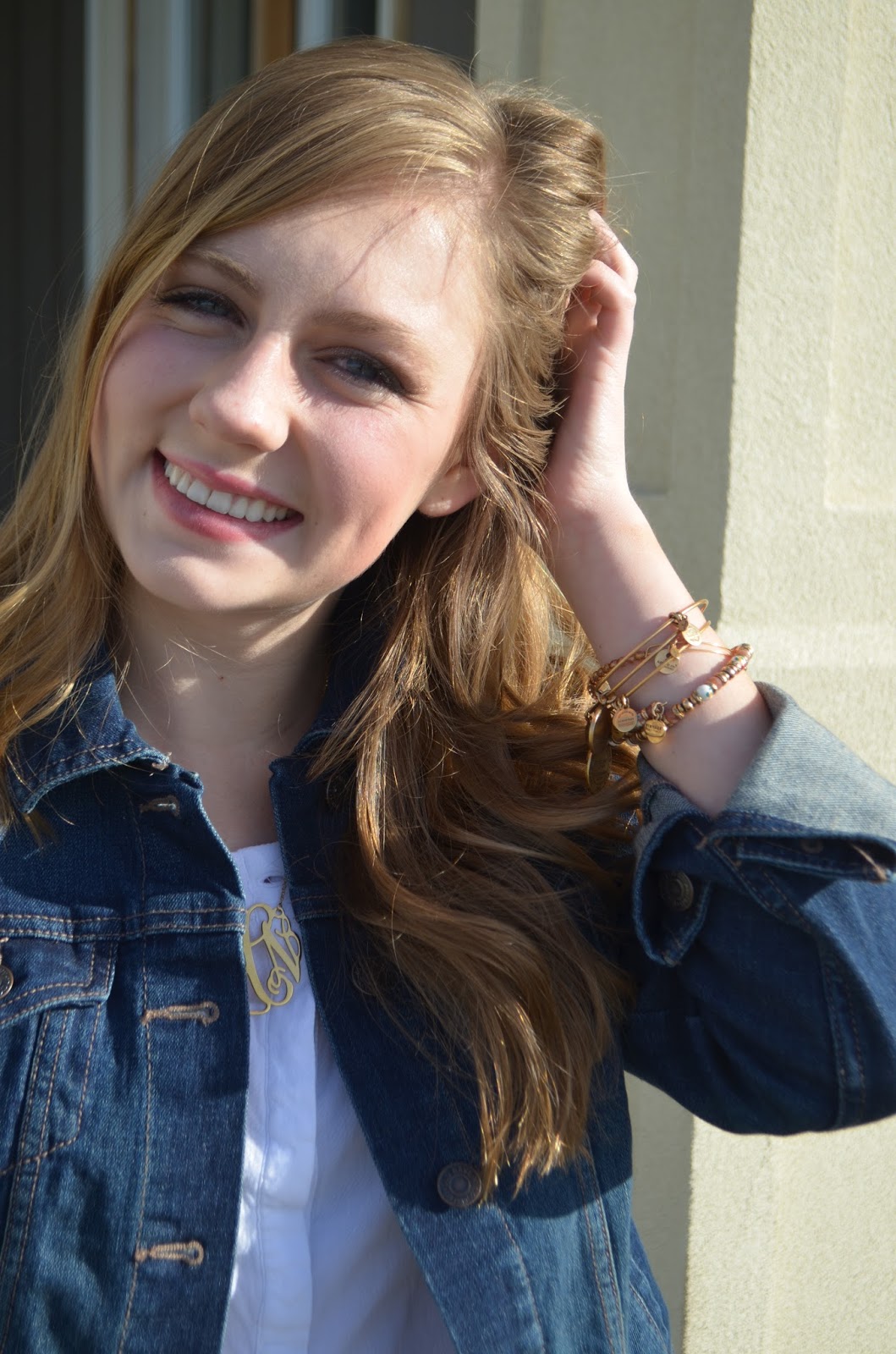 Farm Girls and Curls April 2016