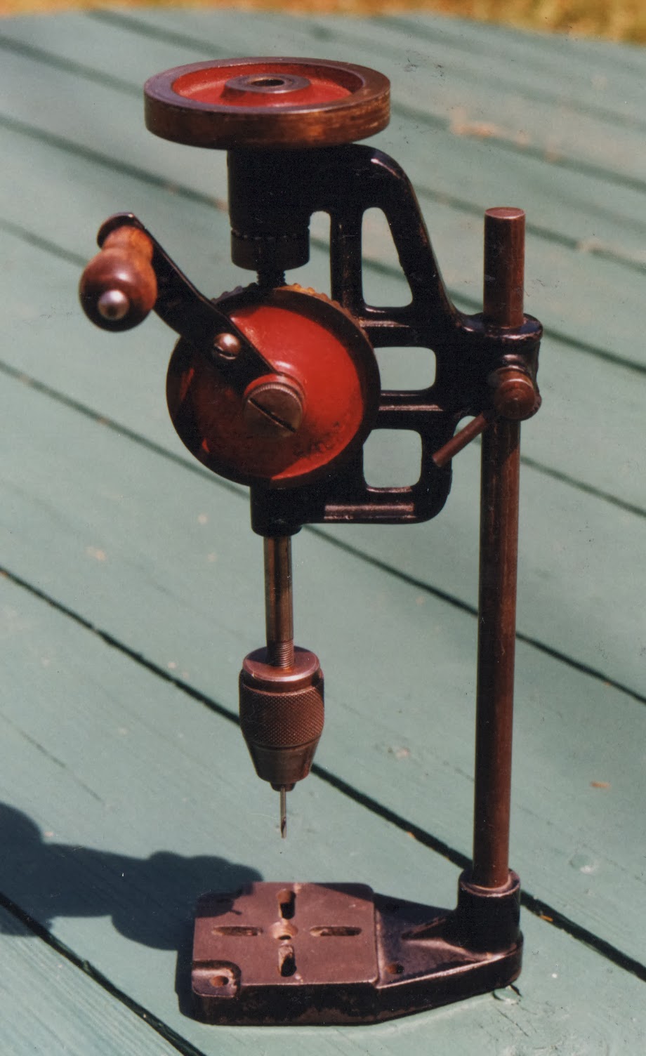 Exploriment Hand Pillar Drill