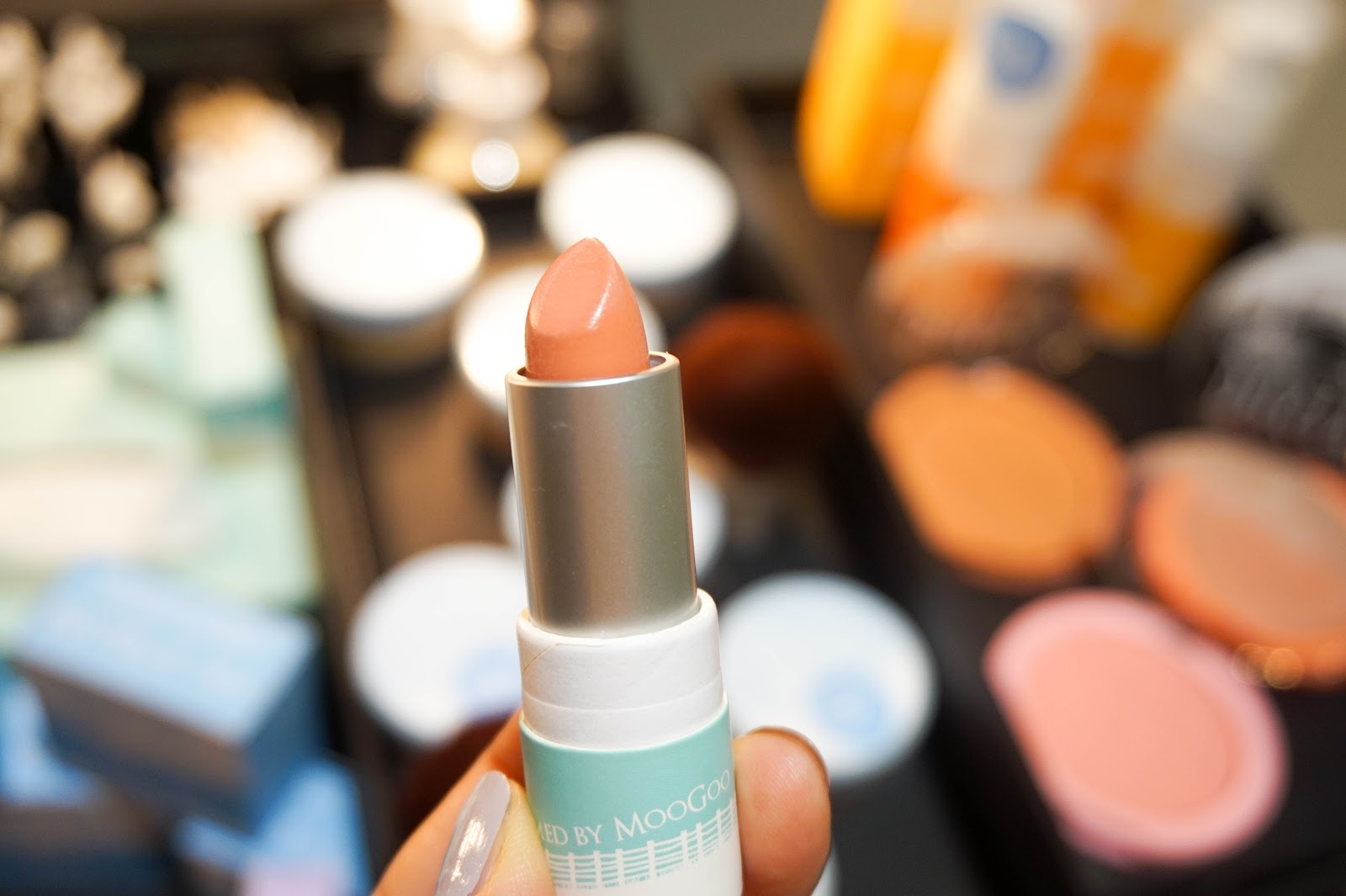 Go Natural with MooGoo Skincare & Dusty Girls Makeup Go Natural with MooGoo Skincare & Dusty Girls Makeup
