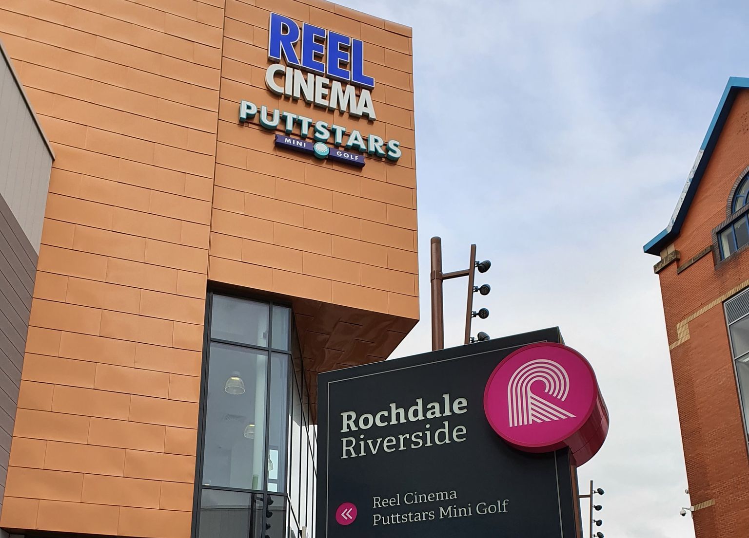 The Ham and Egger Files Puttstars Mini Golf at Rochdale Riverside