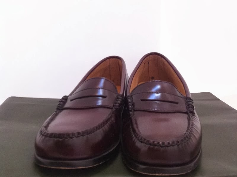 laws of general economy: [SOLD]Original Weejuns Loafers in Burgundy, size 7