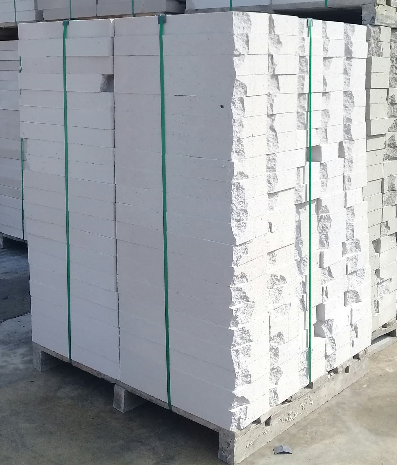 блок 625х250х100. блок газобетон 600х500х200. газоблок 600х300х120. газобетонный блок аэробел d500. старооскольский блок газосиликатный.