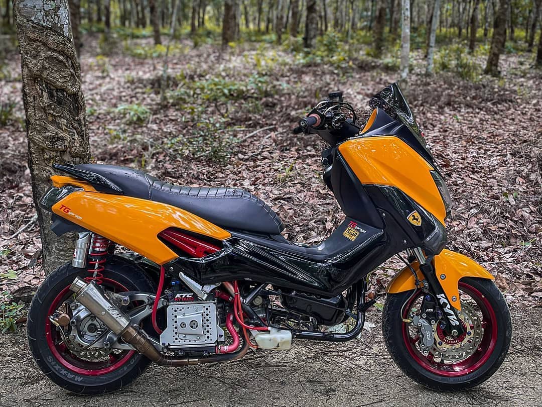 Modifikasi Nmax Warna Kuning Polos, Original, Doff, Metalik, Candy