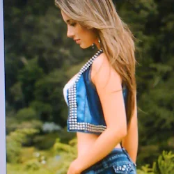 MARION ZAPATA Foto 4