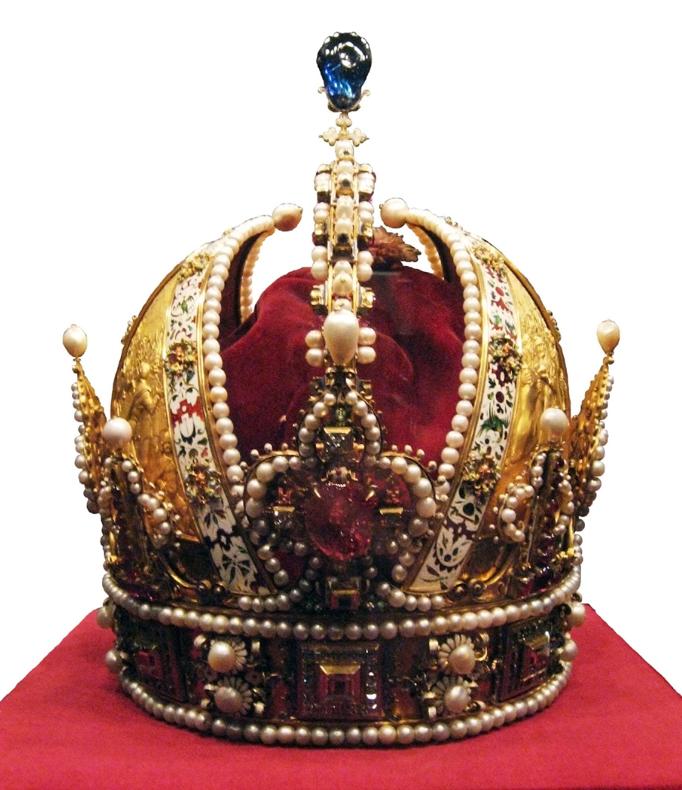 official and historic crowns of the world and their