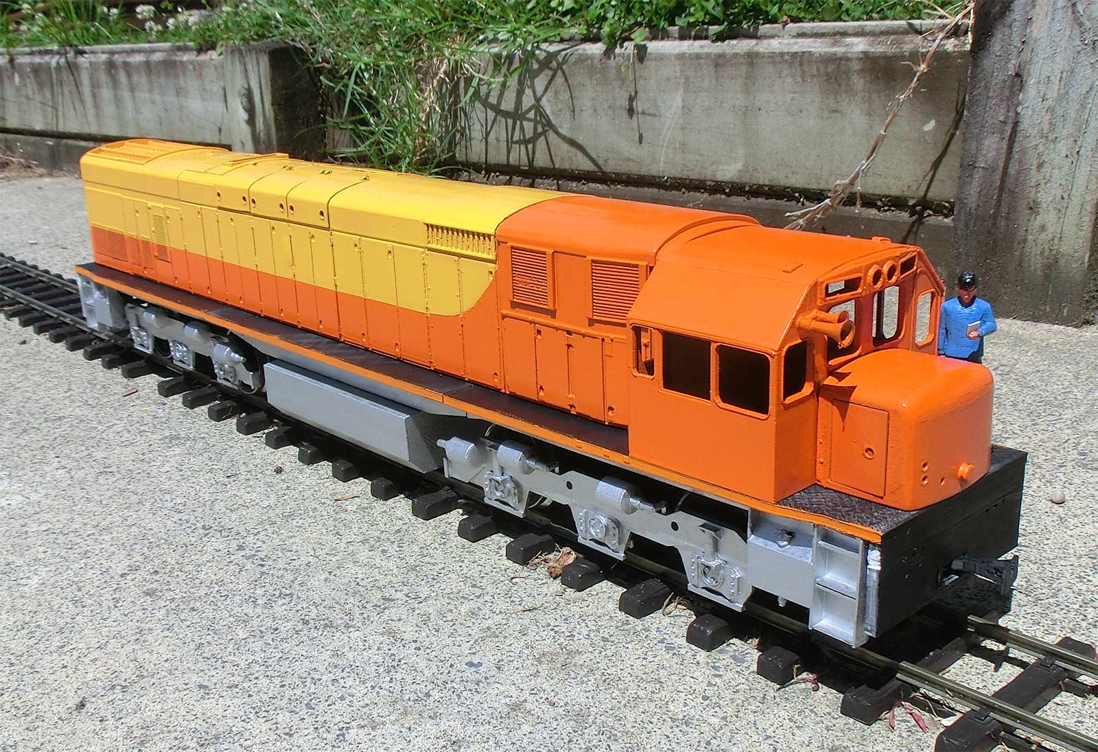 New Zealand Railway Models (Kiwi Trains) NZR DX (General Electric U26C)