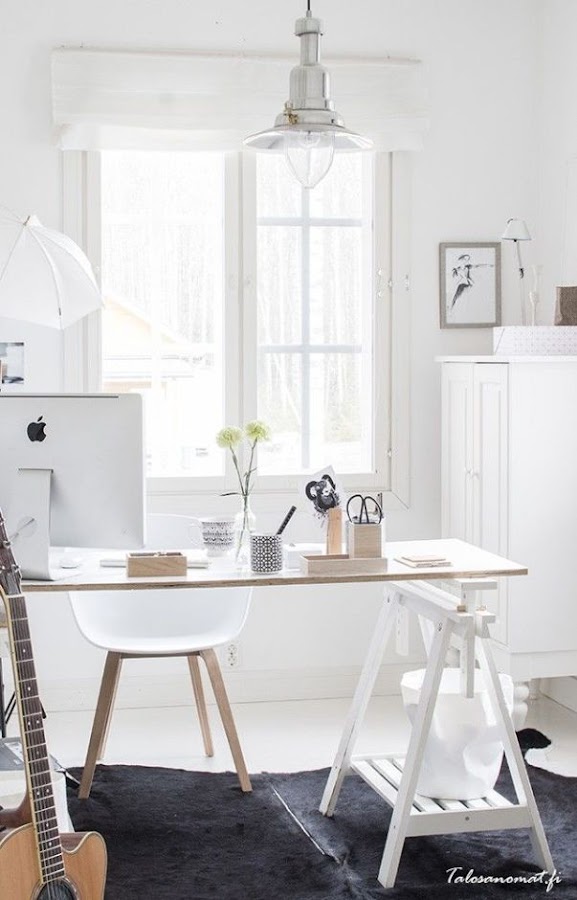 Estor blanco pachetto espacio de trabajo estilo escandinavo