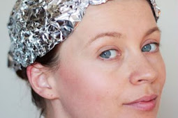 She Placed Aluminium Foil On Her Hair After Washing It And She Delighted The Best Hairdressers Of The World With This Trick