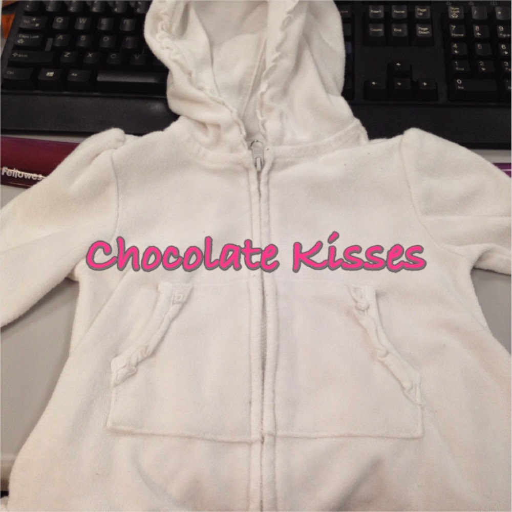 Chocolate Kisses: Halloween 2014 Chicken Costume