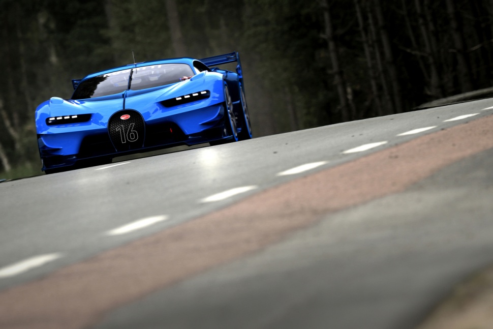 aBugatti veyron gran tourismo 6