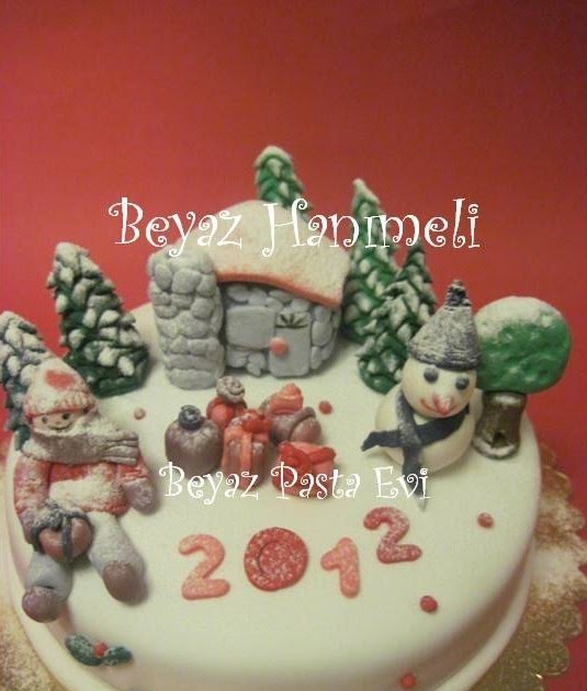BEYAZ PASTA EVİ Yılbaşı pastası
