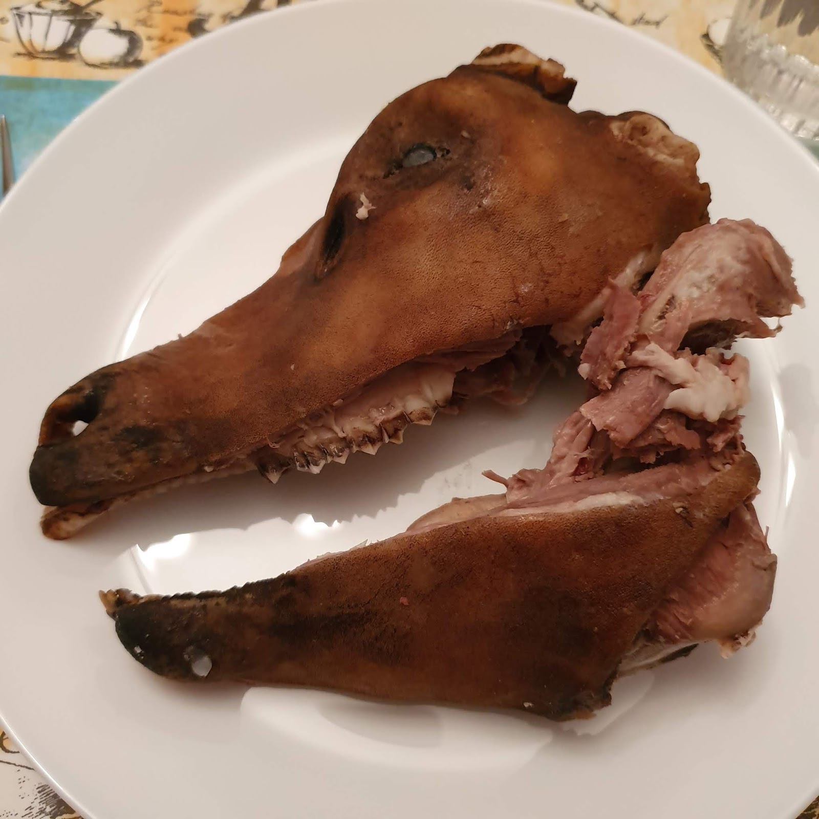 Svið & sviðasulta Icelandic singed sheep's heads & brawn (head cheese)