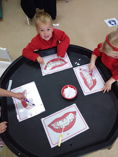 Cleaning our teeth, Copthill School
