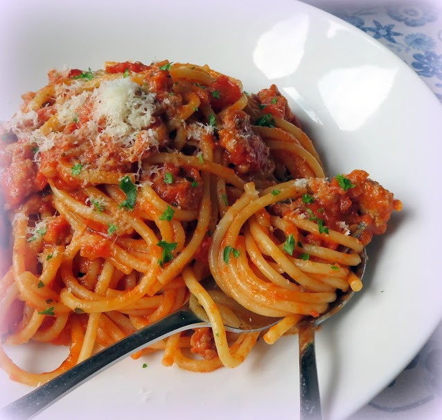 Spaghetti with Quick Bolognese Sauce