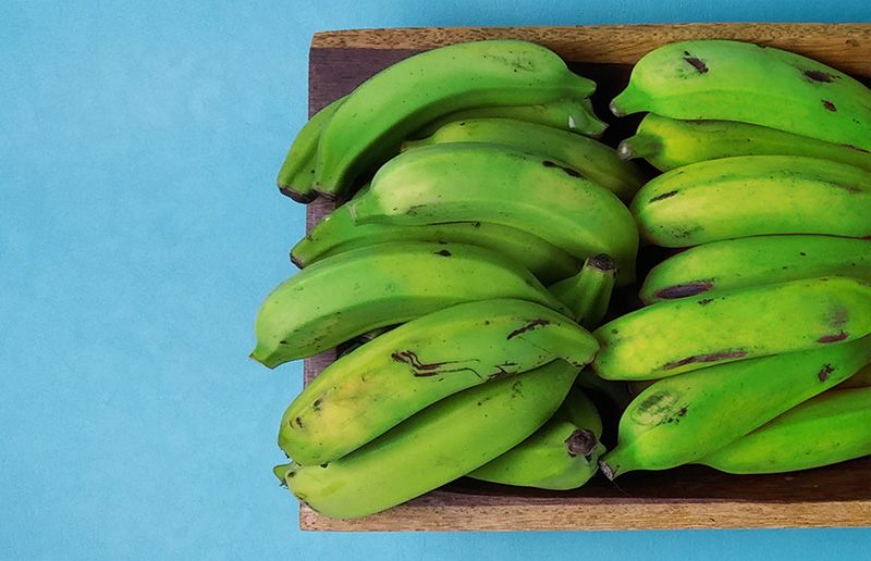 Receita fácil, saudável e nutritiva: biomassa de banana verde. Veja o que é, para que serve, e aprenda a fazer!