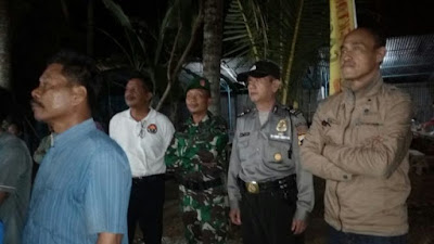 Jalani Patroli Gabungan, TNI-Polri Pantau Keamanan Lomba Voli di Desa Kalimati