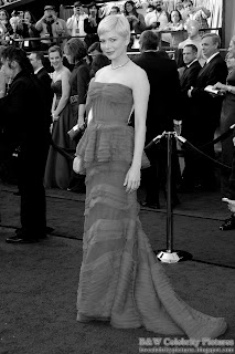Michelle Williams over red carpet at 2012 Academy Awards - Oscar arrival