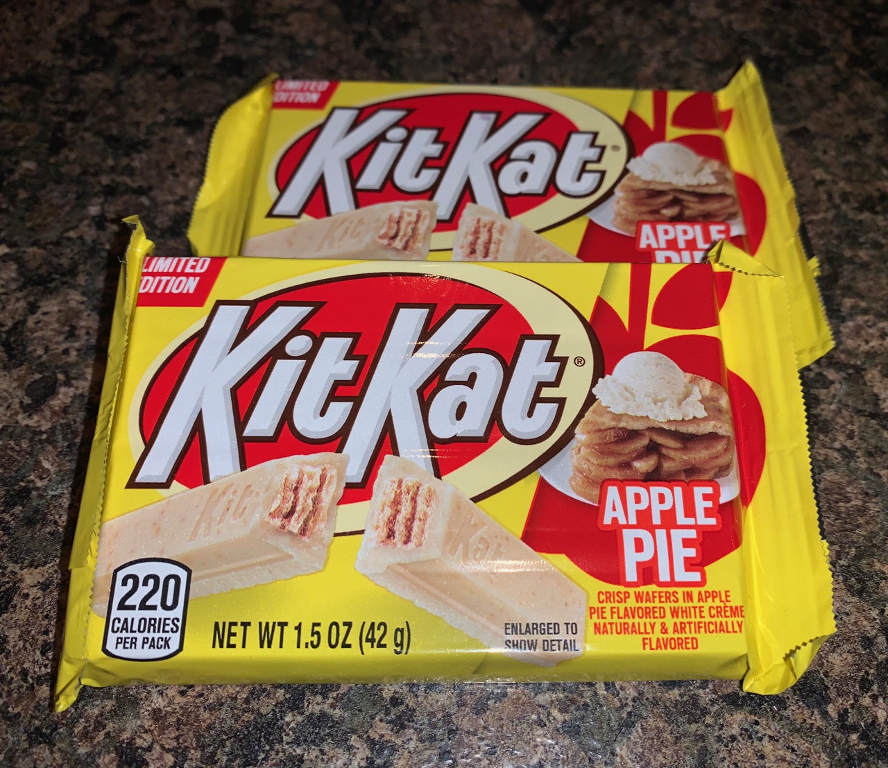 FOODSTUFF FINDS Kit Kat Apple Pie Limited Edition (Import via GB