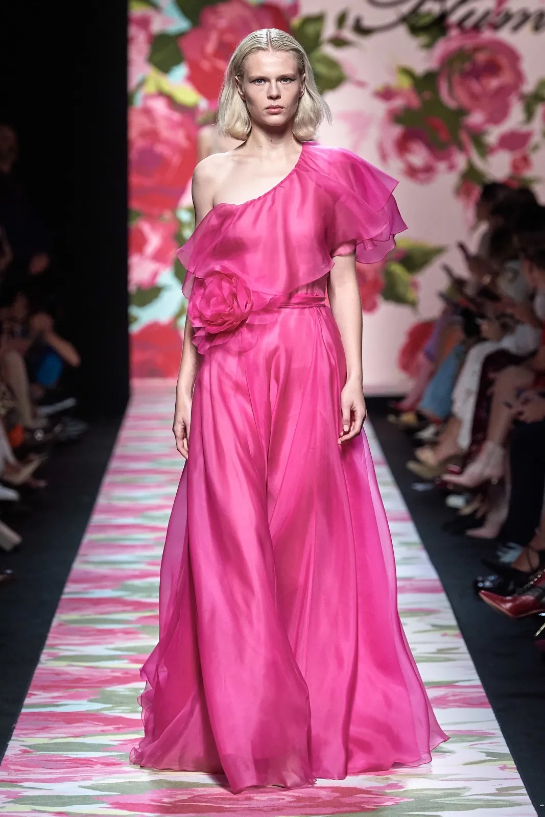 Blumarine Milano Collezioni Primavera Estate 2020 Cool Chic Style