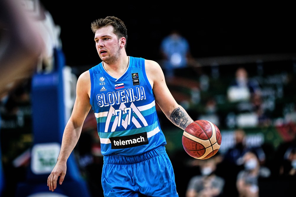 Dia 4 da Copa do Mundo de Basquete: EUA vencem Grécia; Doncic classifica a  Eslovênia