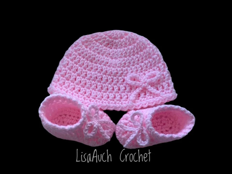 newborn hat and booties free crochet patterns