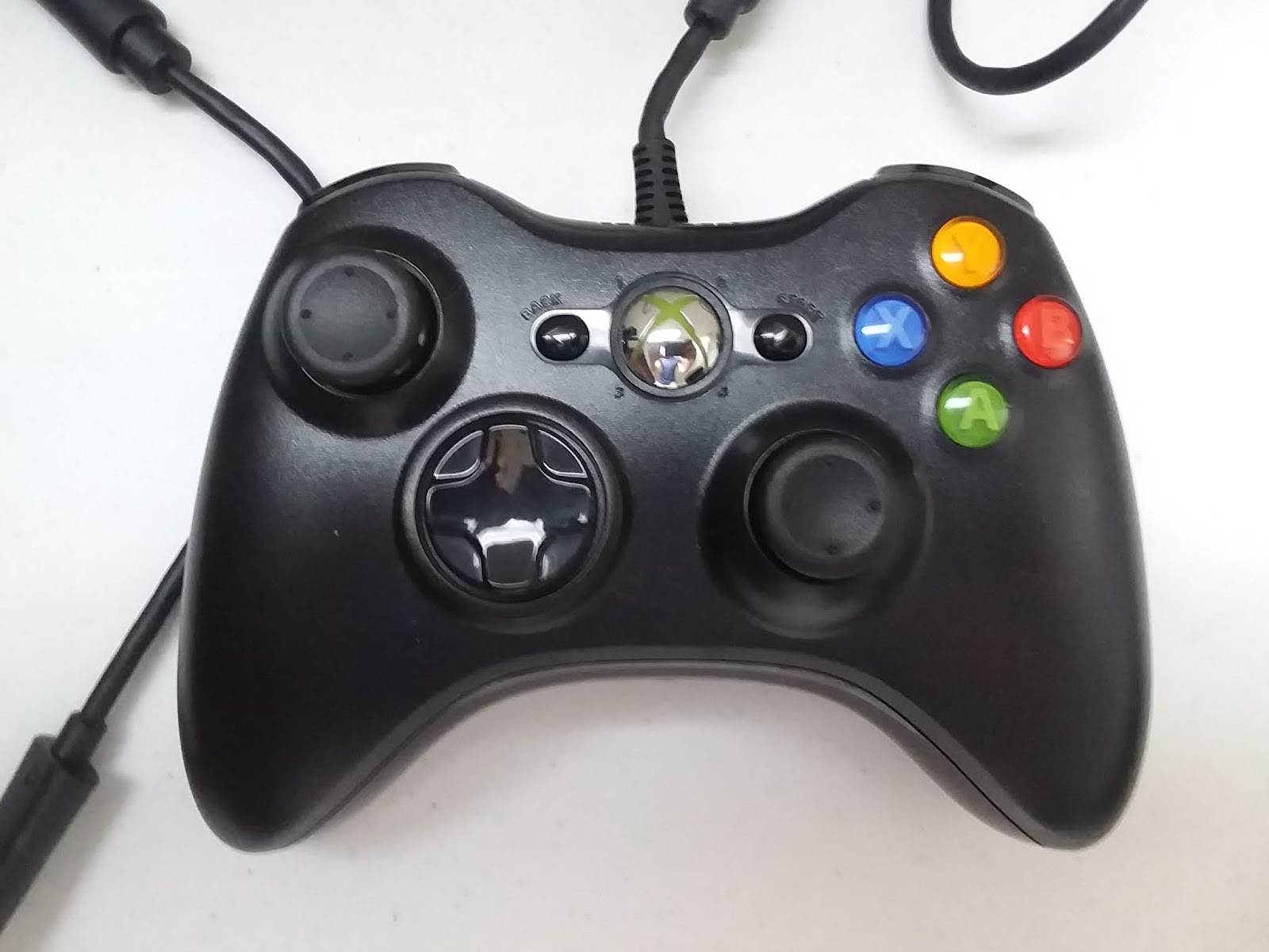 The Best Controllers for Retro Indie Games and Emulation