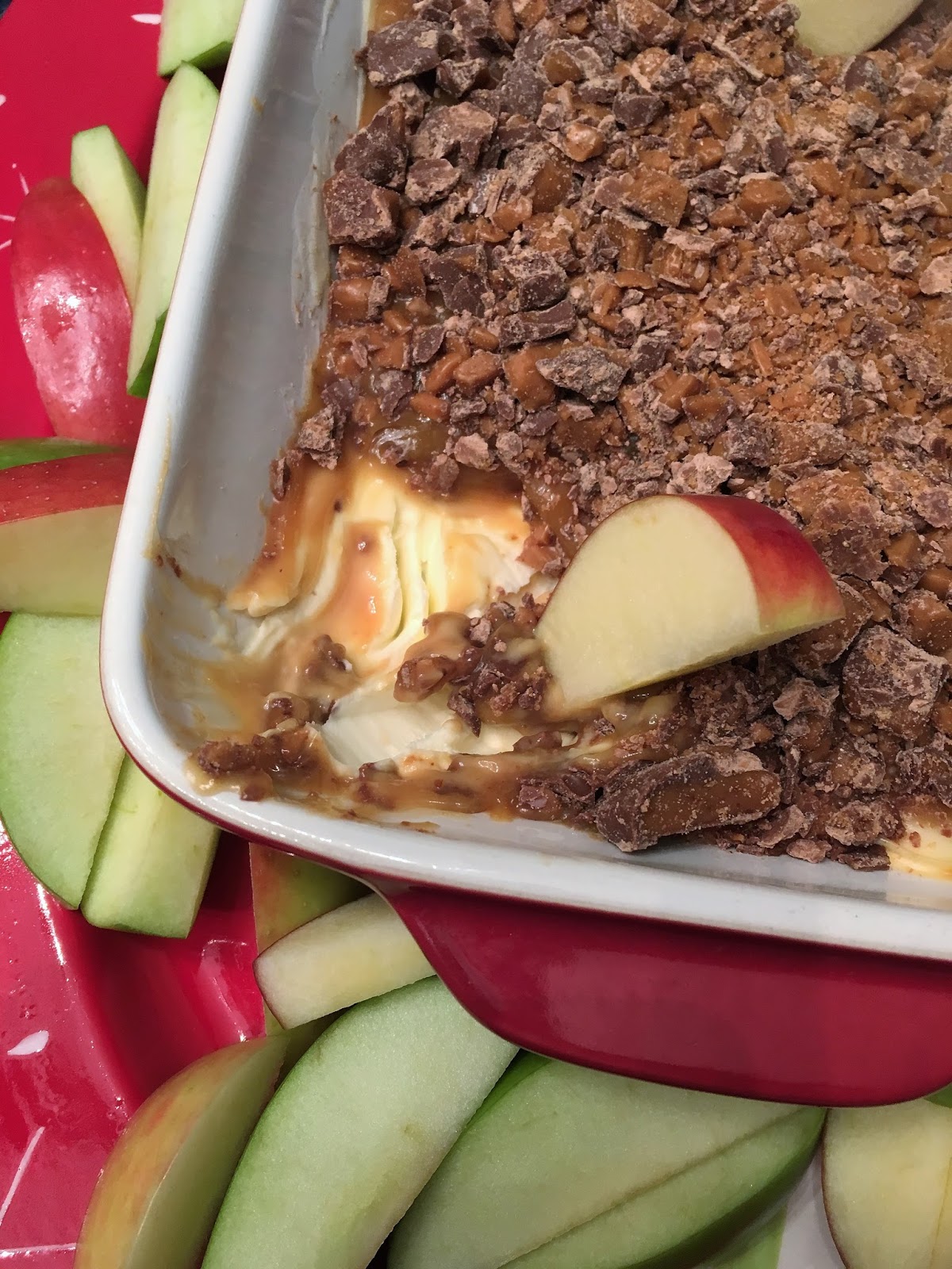Clockwatching Tart Skor Apple Dip