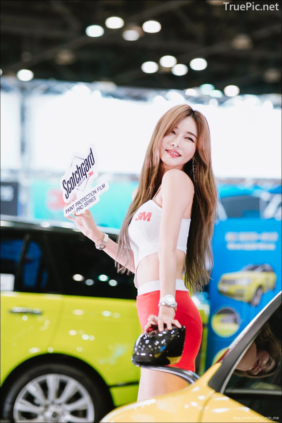 Korean Racing Model - Han Ga Eun - Seoul Auto Salon 2019 - Picture 36