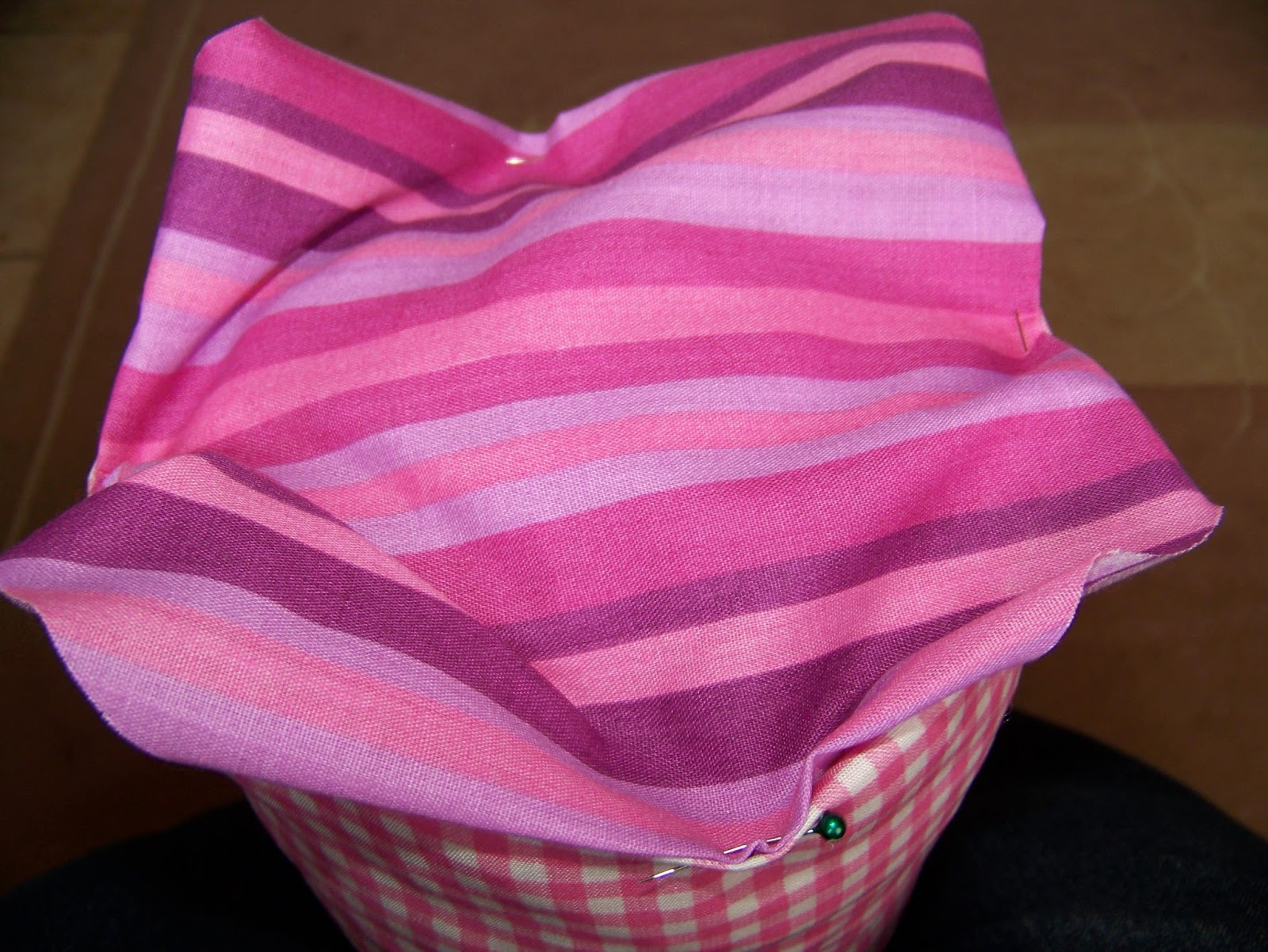 A Pretty Talent Blog Make a Round Scatter Cushion