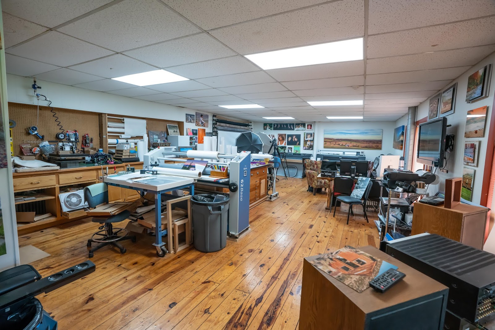 Bergs Canvas Gallery