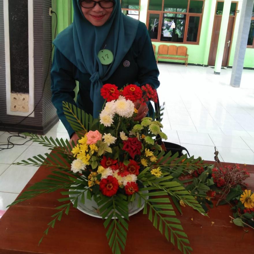 Kursus Merangkai Bunga Betarin Beauty School Betarin Beauty School