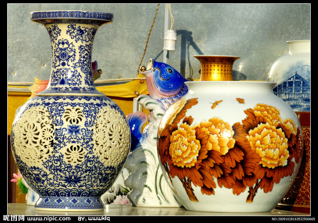 Ceramic information The first quarter of China building and sanitary