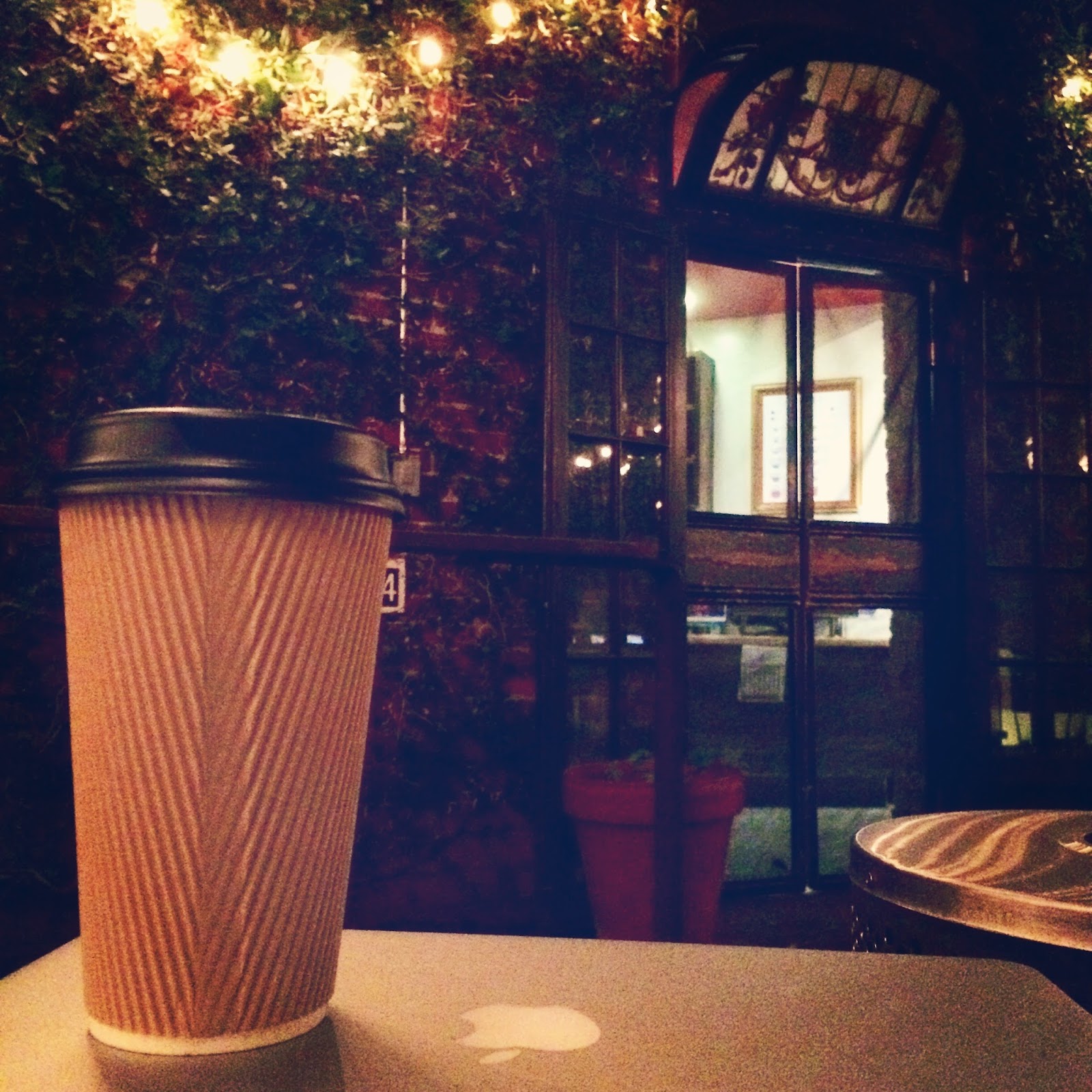 LA coffee shop