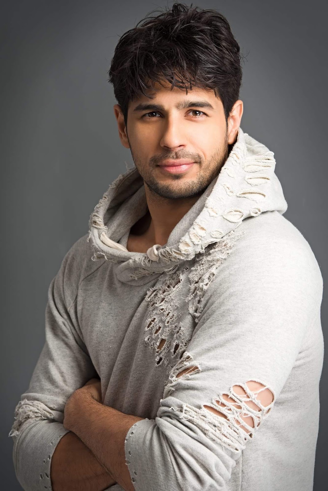 Siddharth Malhotra hot HD Wallpaper and Photo Gallery