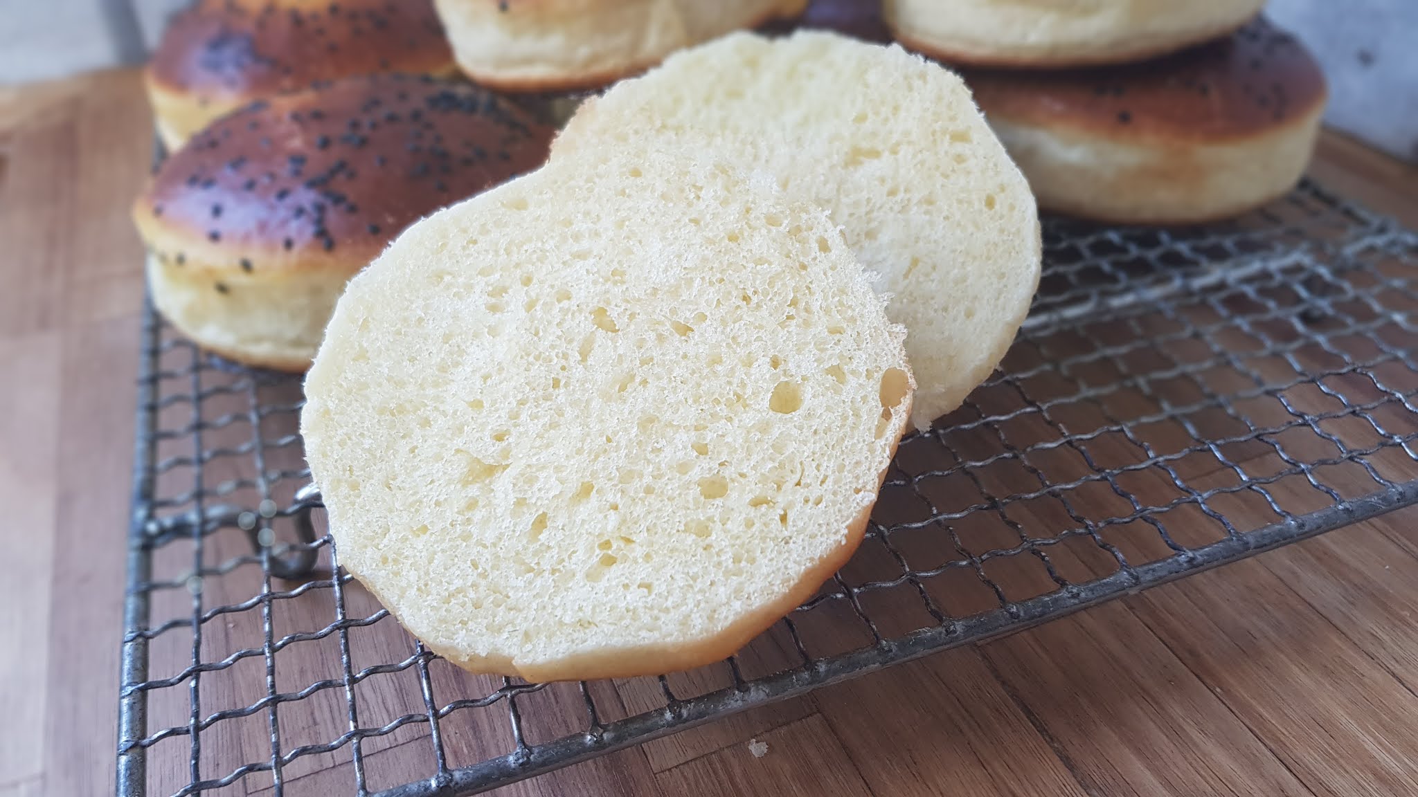 Brioche Burger Brötchen, Blick auf die Krume