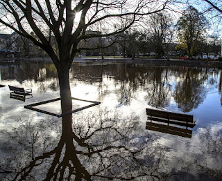 Flood (Public Domain photo)