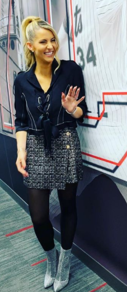 Celebrity Legs and Feet in Tights: Laura Rutledge`s Legs and Feet in ...