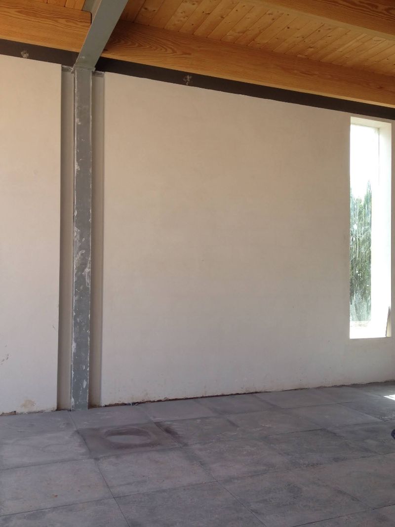 UN CASA DE ESTILO INDUSTRIAL ENTRE MONTAÑAS | La Casa Atelier