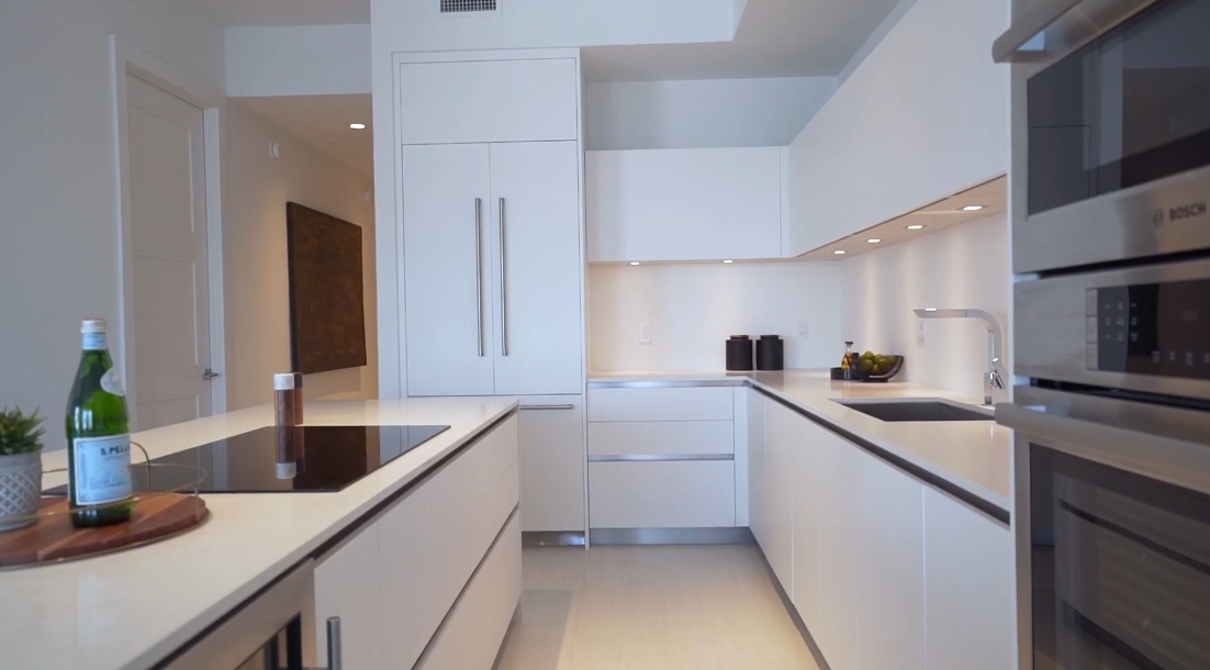 28 Interior Design Photos vs. Tour 155 E Boca Rd, Boca Raton, FL Luxury Condo