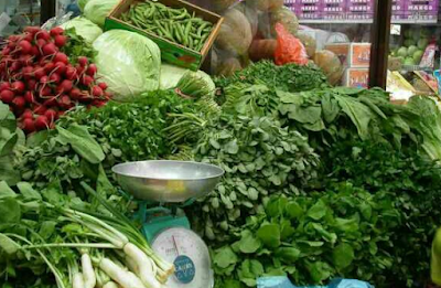 Petani Sayur Sukses Berpenghasilan 3 Juta Tiap Harinya Petani Sayur Sukses Berpenghasilan 3 Juta Tiap Harinya