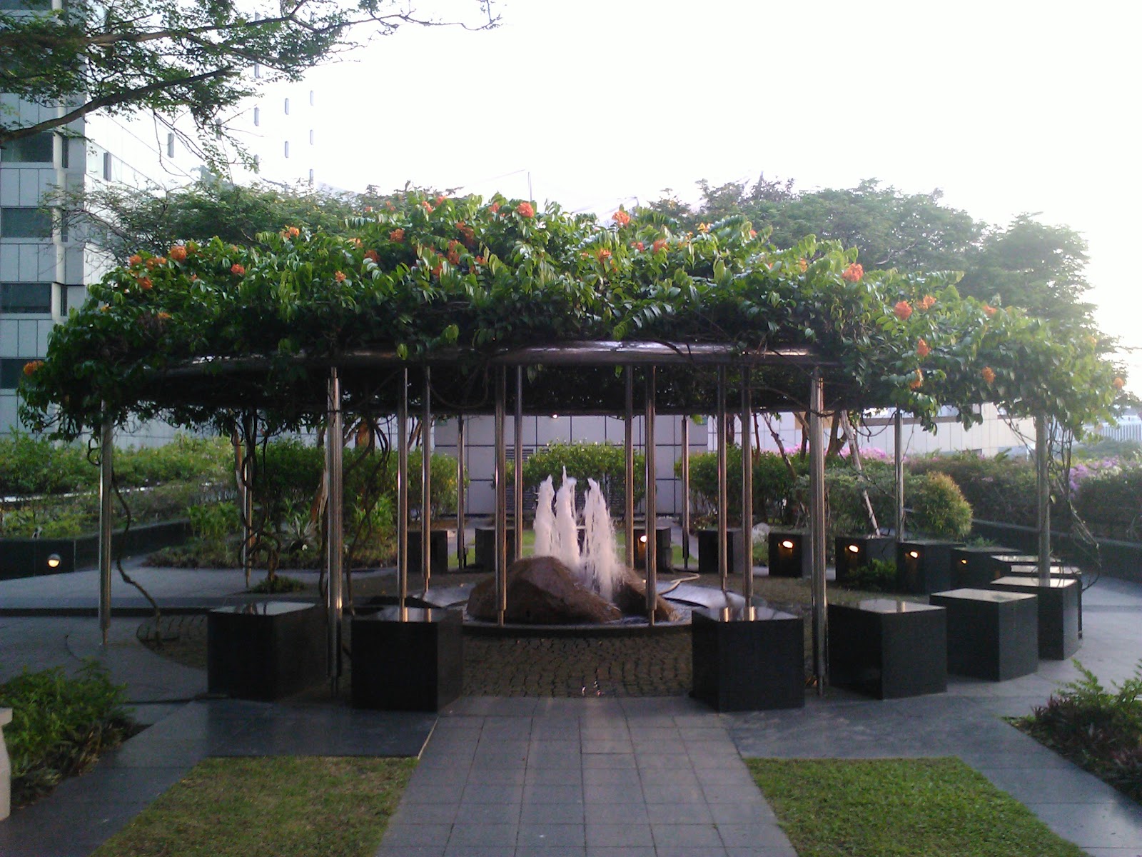 Frenzeelo: 6 Best Rooftop Gardens to Visit in Singapore (VIDEO) (UPDATE)